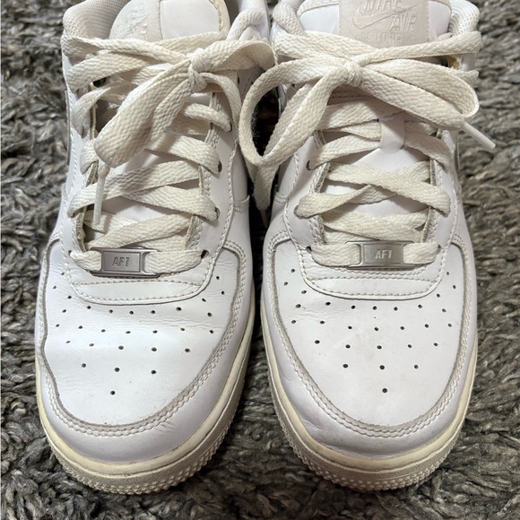 NIKE air force 1 - Picture 2 of 3